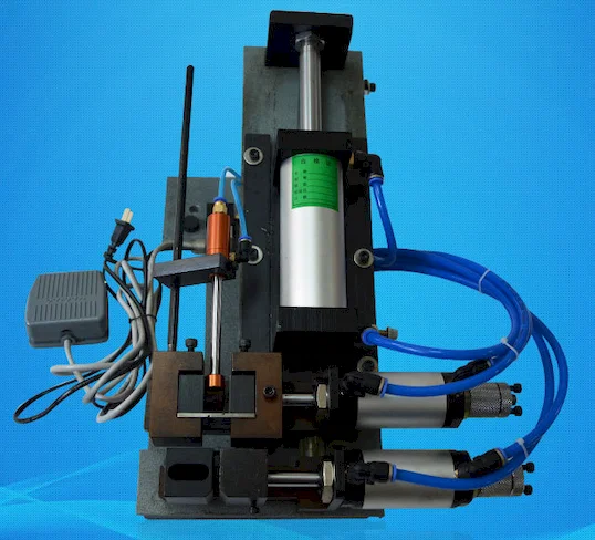 Pneumatisk Trådavisoleringsmaskin WPM-310